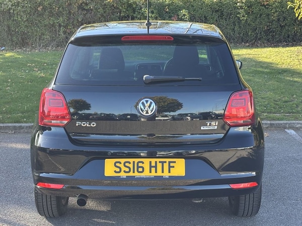 Used Volkswagen Polo 2016 for sale - 76185090: Photo 4