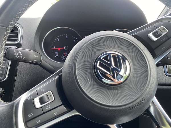 Used Volkswagen Polo 2017 for sale - 74390970: Photo 12