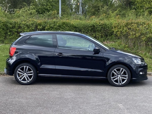 Used Volkswagen Polo 2017 for sale - 74390970: Photo 6