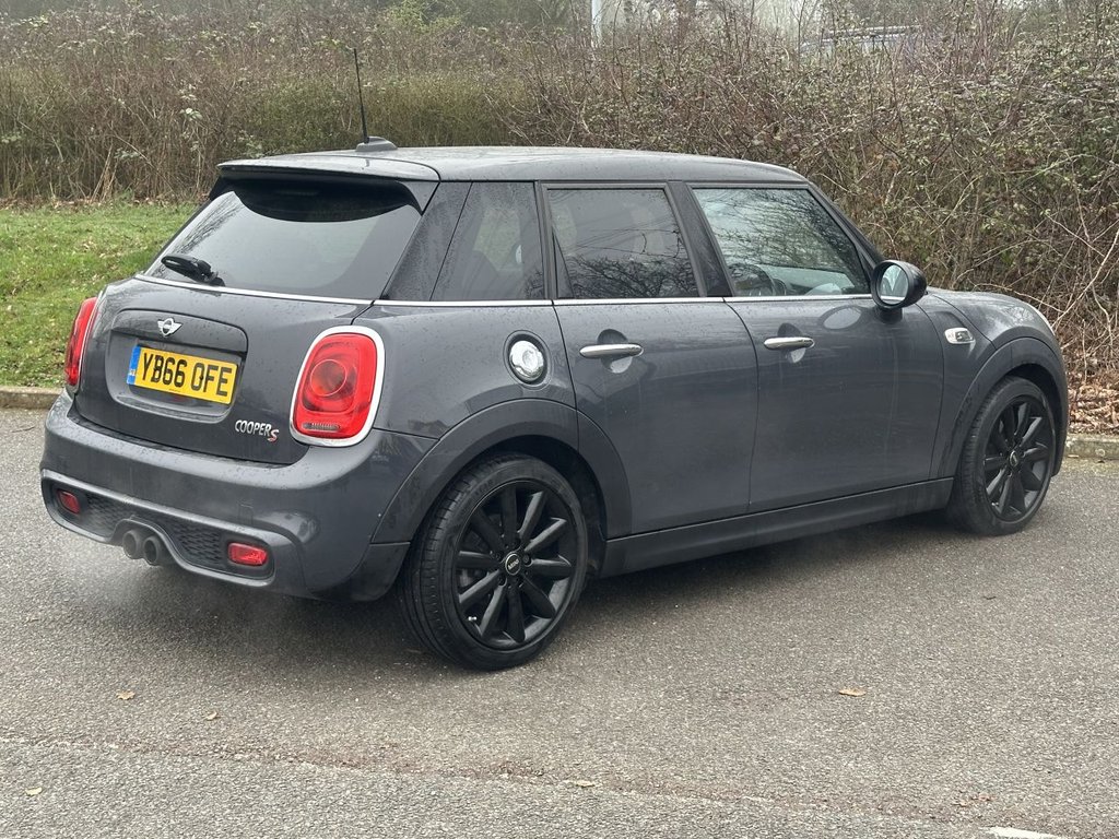 Used MINI Hatch 2017 for sale - 77806186: Photo 5