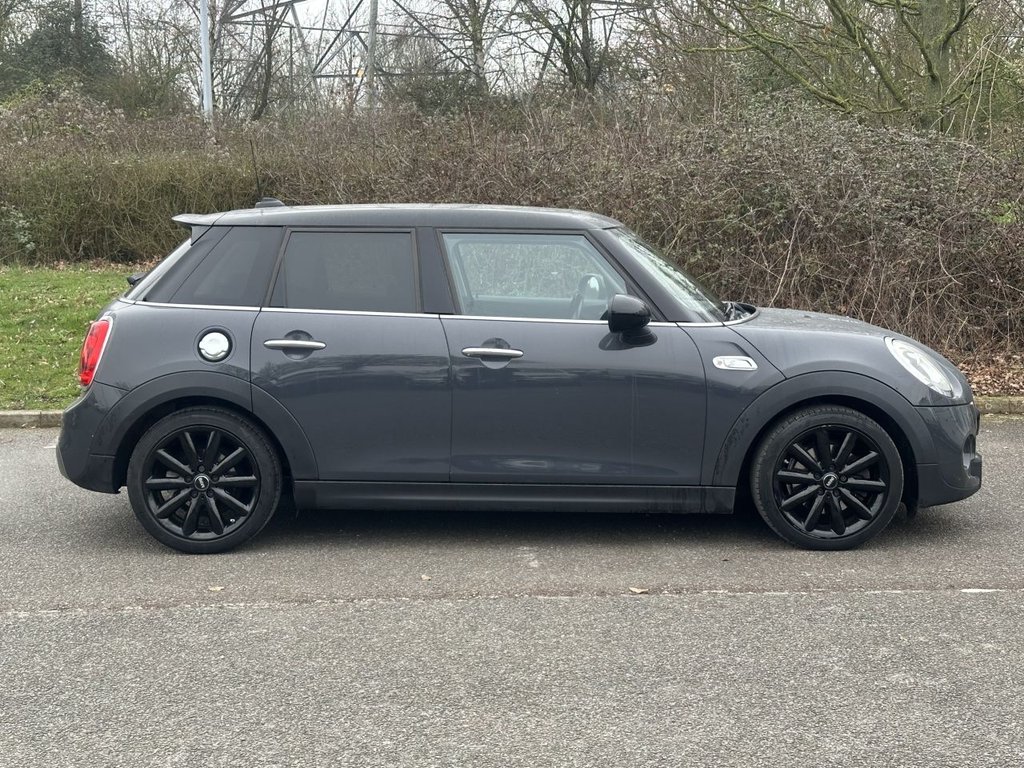 Used MINI Hatch 2017 for sale - 77806186: Photo 6