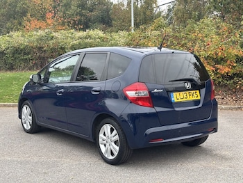 Used Honda Jazz 2013 for sale - 76303808: Photo 3