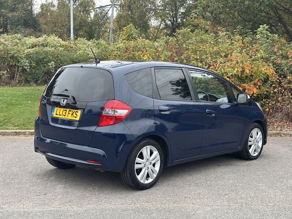 Used Honda Jazz 2013 for sale - 76303808: Photo 5