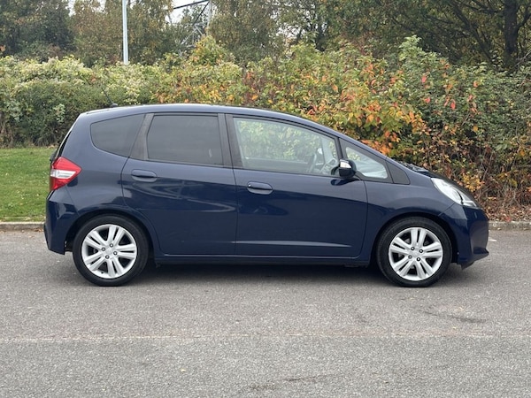 Used Honda Jazz 2013 for sale - 76303808: Photo 6