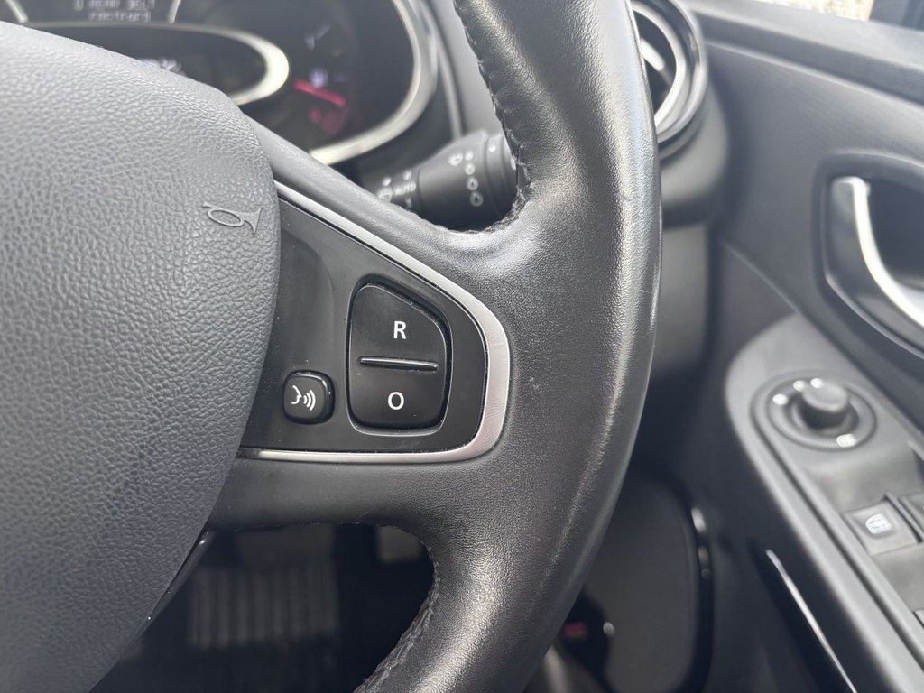 Used Renault Clio 2016 for sale - 76535488: Photo 14