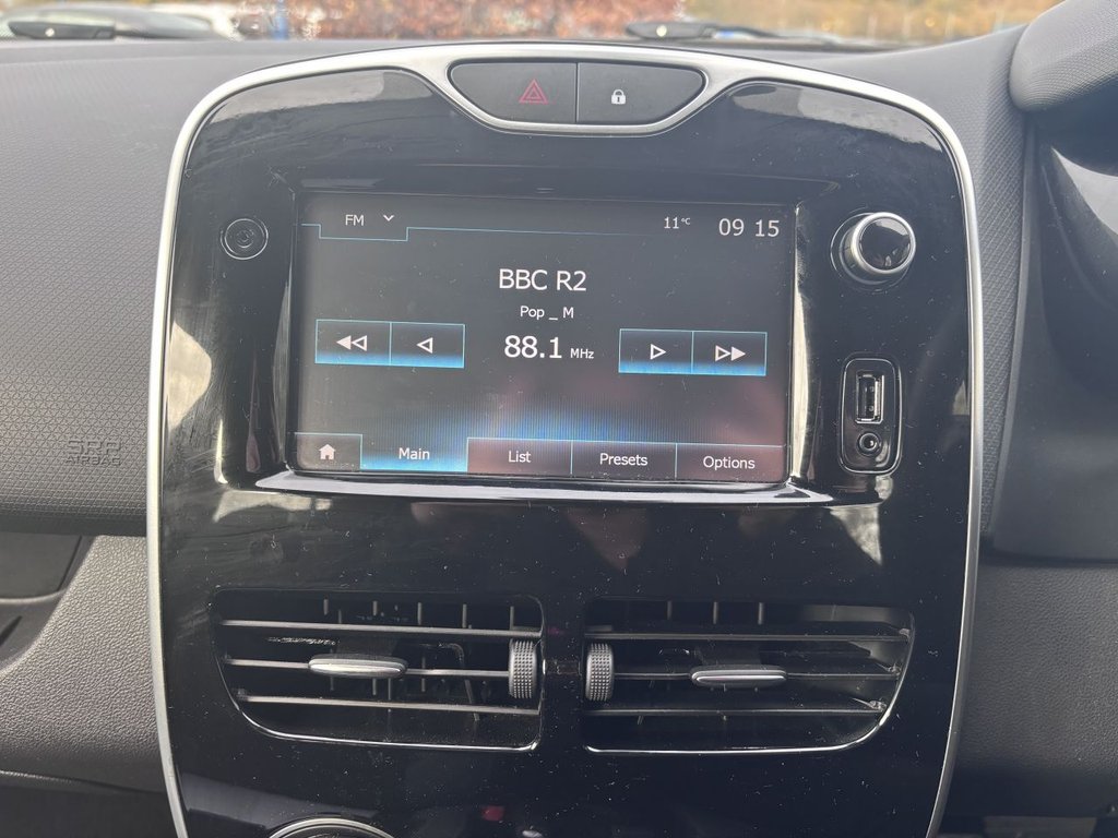 Used Renault Clio 2016 for sale - 76535488: Photo 18