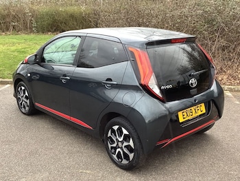 Used Toyota AYGO 2019 for sale - 77904739: Photo