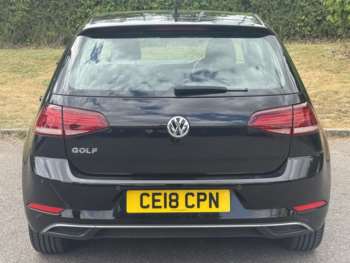 Used Volkswagen Golf 2018 for sale - 75037974: Photo