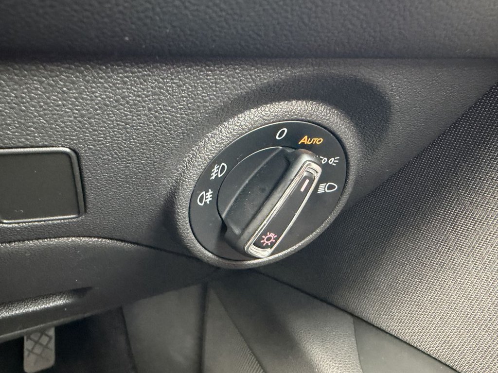 Used SEAT Leon 2018 for sale - 77849808: Photo 22