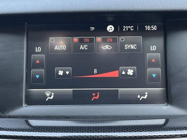 Used Vauxhall Insignia 2017 for sale - 74936738: Photo 19