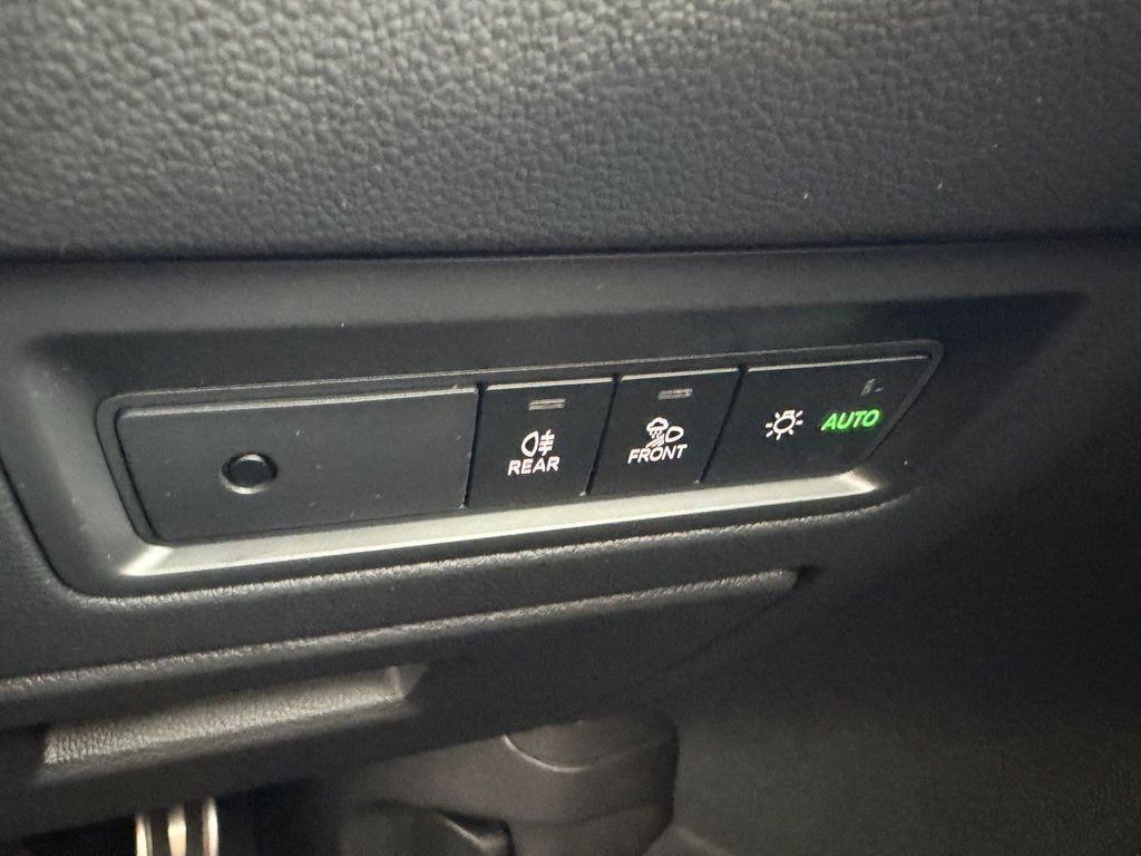 Used Volkswagen Touareg 2018 for sale - 77780114: Photo 24