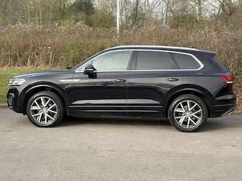 Used Volkswagen Touareg 2018 for sale - 77780114: Photo