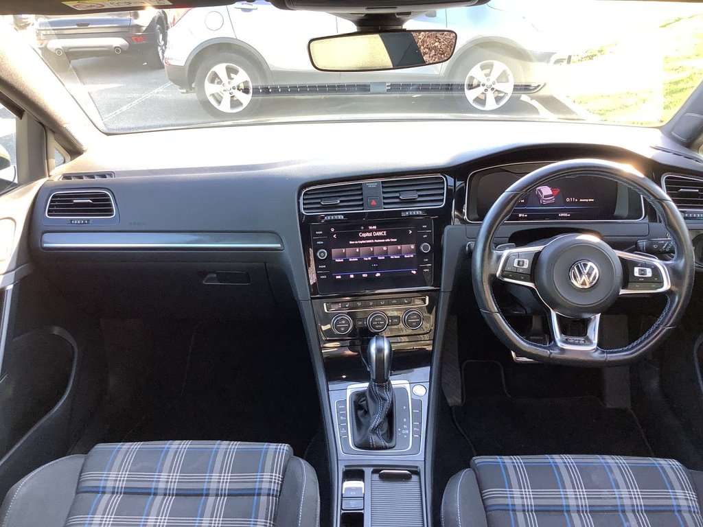 Used Volkswagen Golf 2020 for sale - 77936013: Photo 9