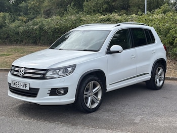 Volkswagen - Tiguan