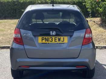 Used Honda Jazz 2013 for sale - 75067442: Photo