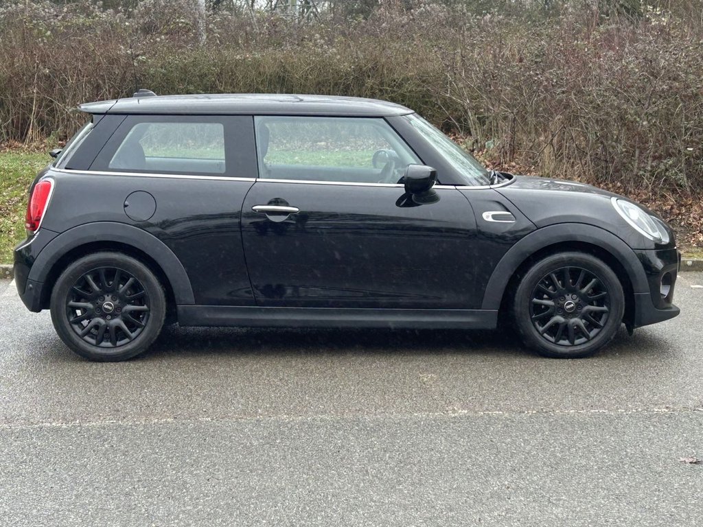 Used MINI Hatch 2020 for sale - 77507130: Photo 6