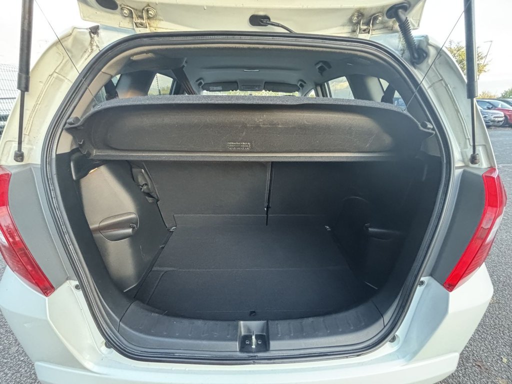 Used Honda Jazz 2015 for sale - 76356238: Photo 11