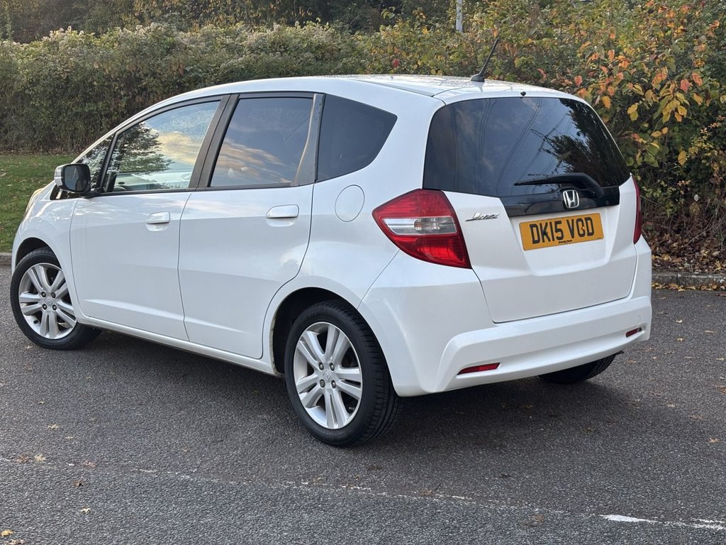 Used Honda Jazz 2015 for sale - 76356238: Photo 3