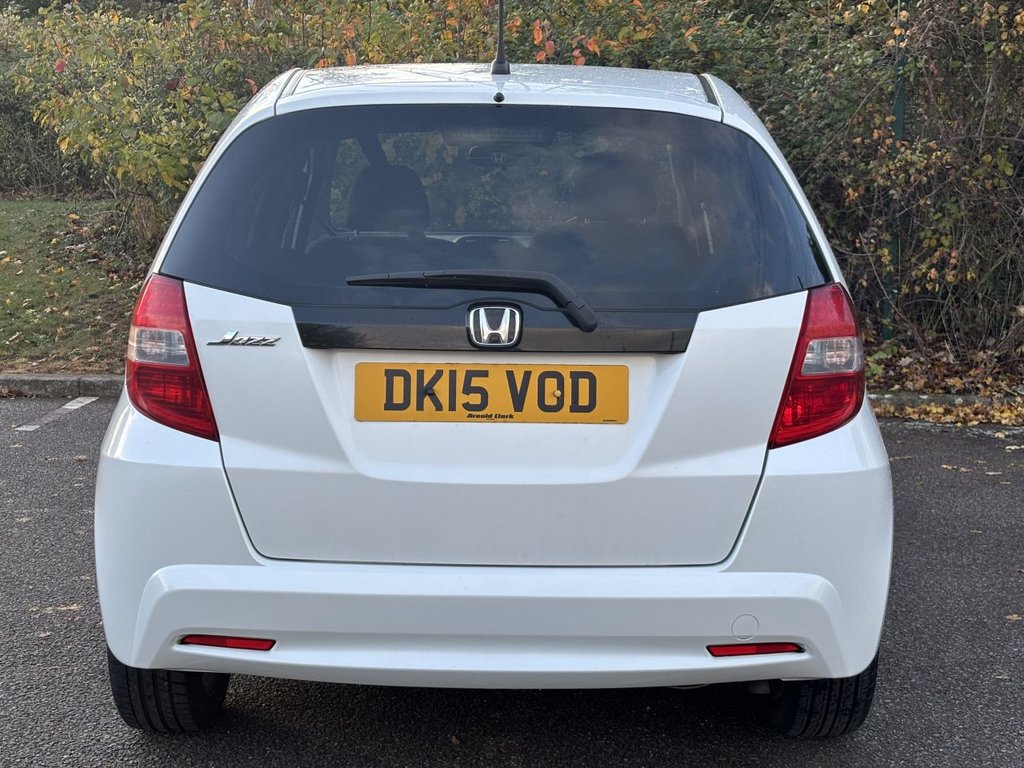 Used Honda Jazz 2015 for sale - 76356238: Photo 4