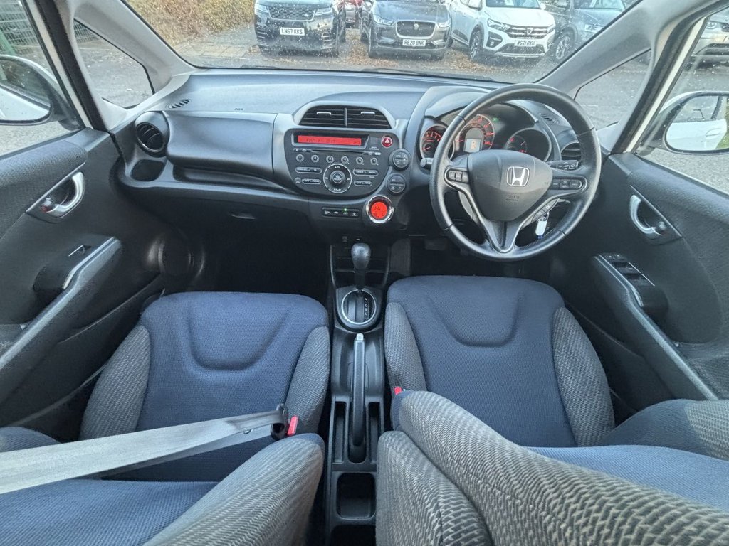 Used Honda Jazz 2015 for sale - 76356238: Photo 9