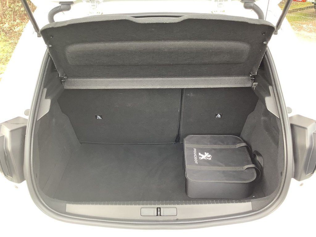 Used Peugeot 208 2021 for sale - 77820688: Photo 11