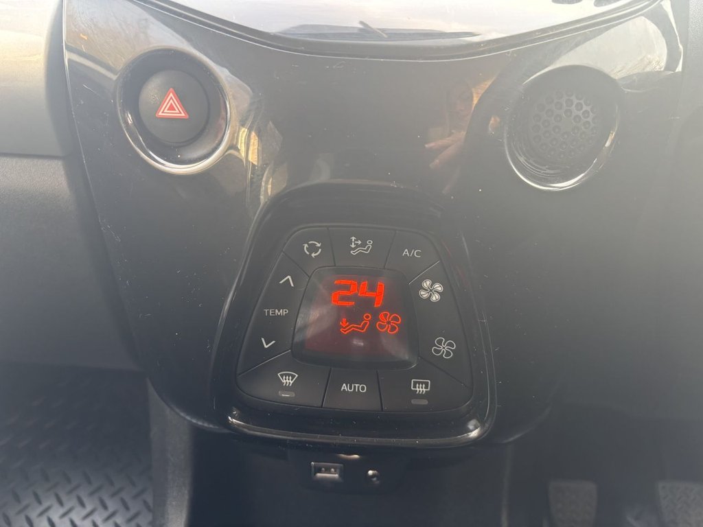 Used Toyota AYGO 2017 for sale - 76950222: Photo 18