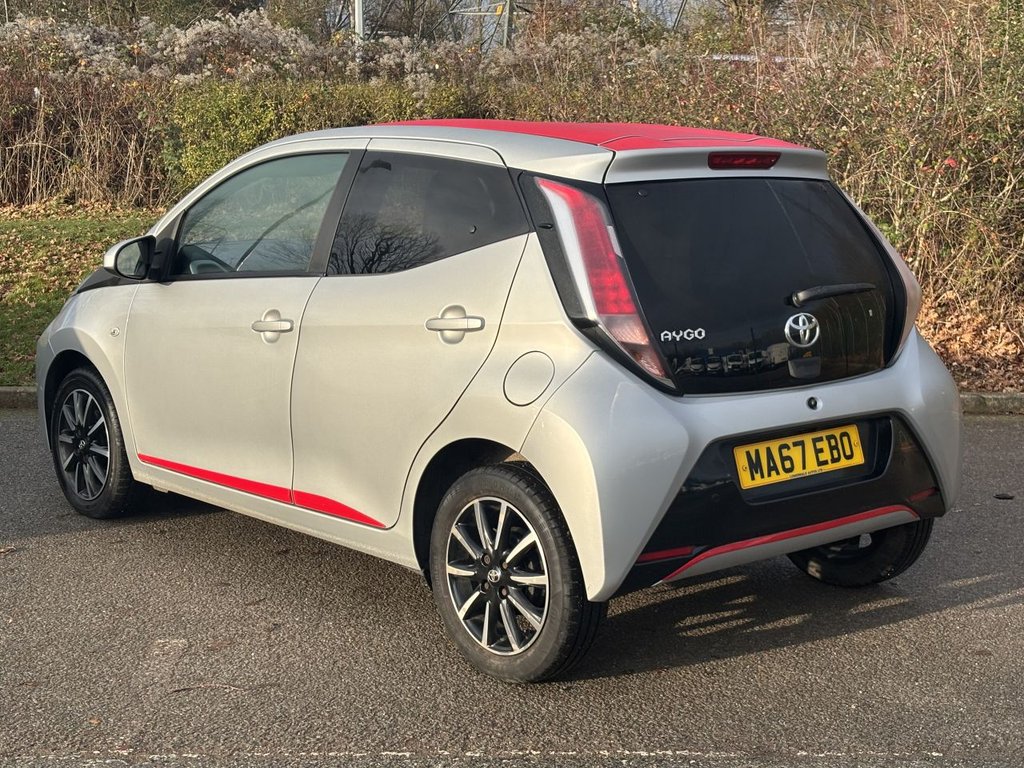 Used Toyota AYGO 2017 for sale - 76950222: Photo 3