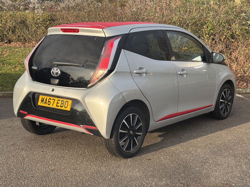 Used Toyota AYGO 2017 for sale - 76950222: Photo 5