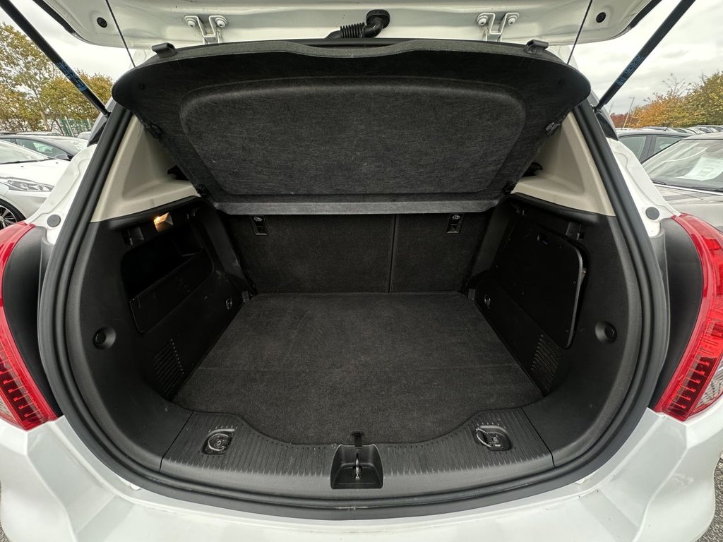 Used Vauxhall Mokka X 2017 for sale - 76395831: Photo 11