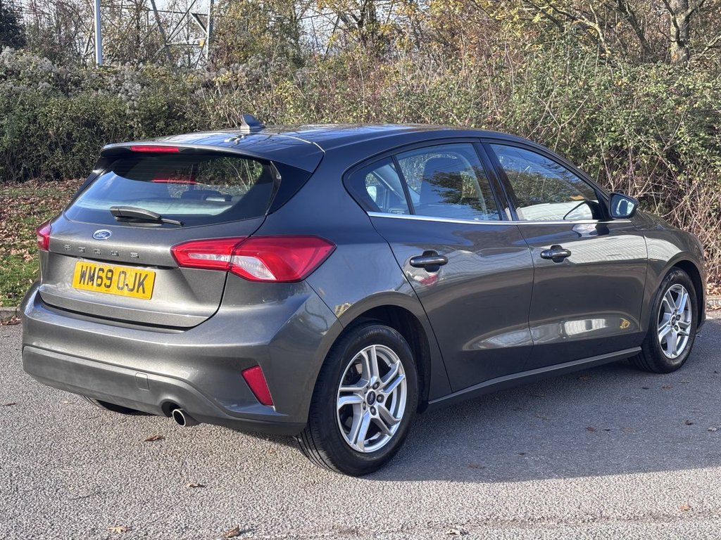 Used Ford Focus 2020 for sale - 76604679: Photo 5