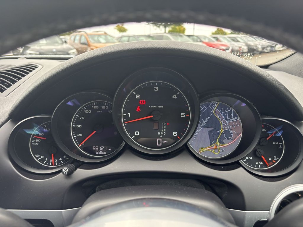 Used Porsche Cayenne 2016 for sale - 76039414: Photo 16