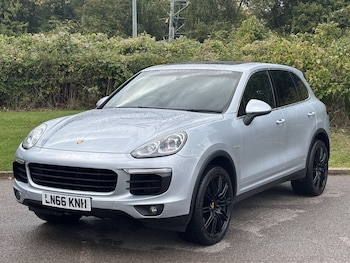 Porsche - Cayenne