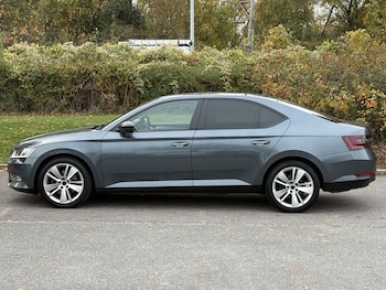 Used Skoda Superb 2019 for sale - 76417081: Photo