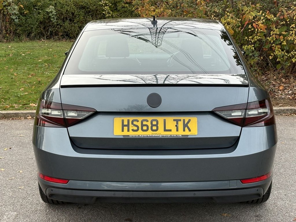 Used Skoda Superb 2019 for sale - 76417081: Photo 4