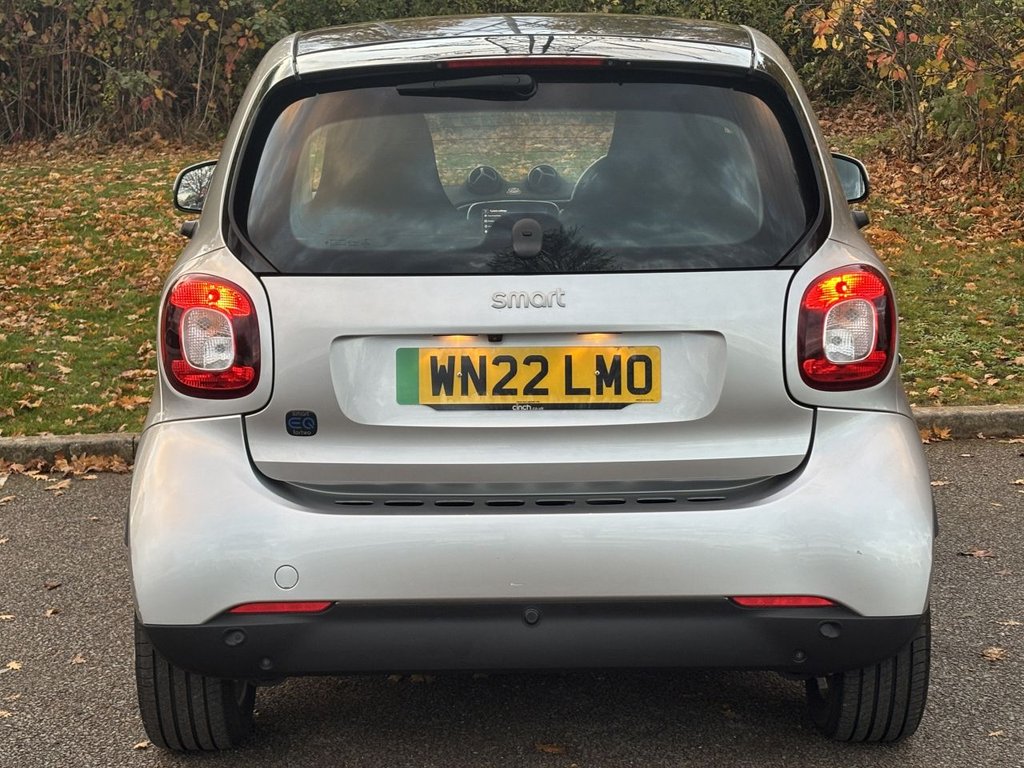 Used smart fortwo 2022 for sale - 76454042: Photo 4