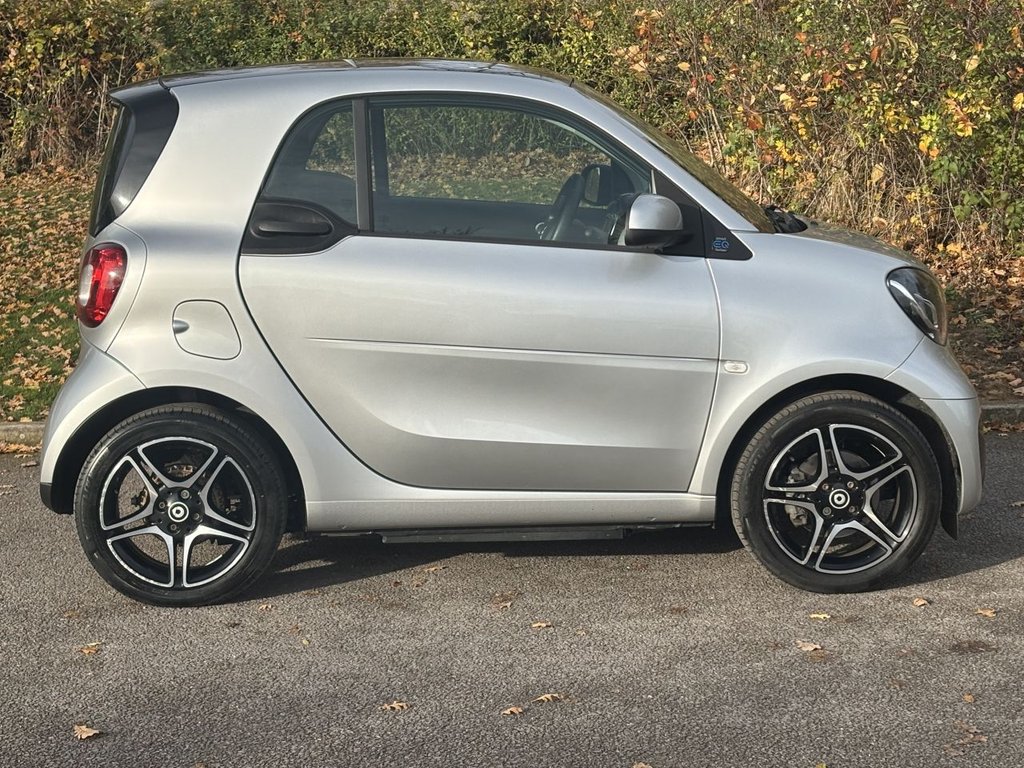 Used smart fortwo 2022 for sale - 76454042: Photo 6