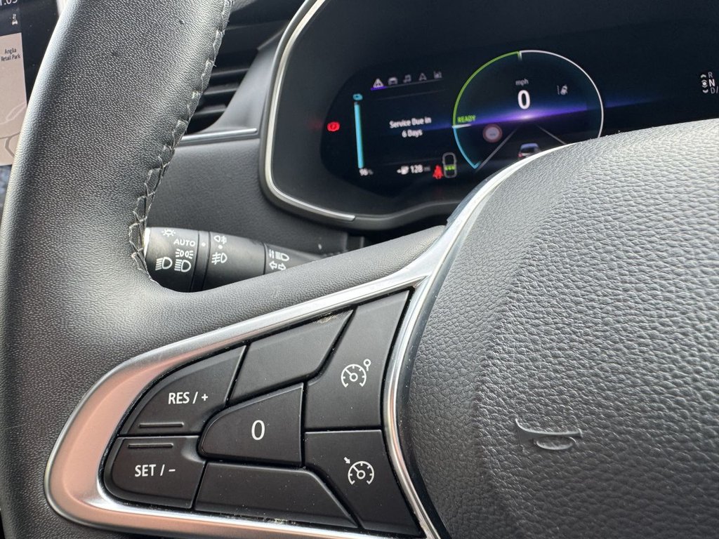 Used Renault Zoe 2021 for sale - 77966974: Photo 12