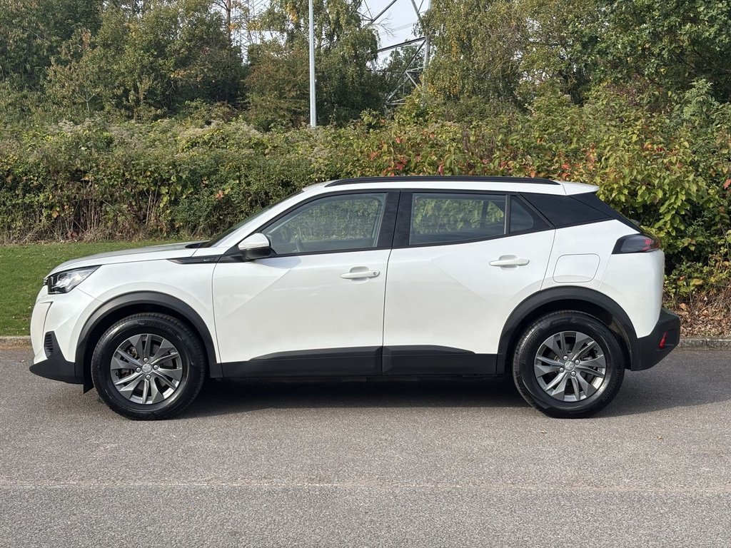 Used Peugeot E-2008 2021 for sale - 76147309: Photo 2