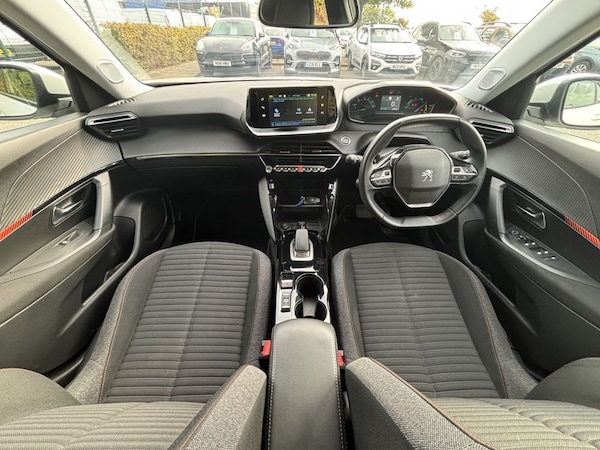 Used Peugeot E-2008 2021 for sale - 76147309: Photo 9