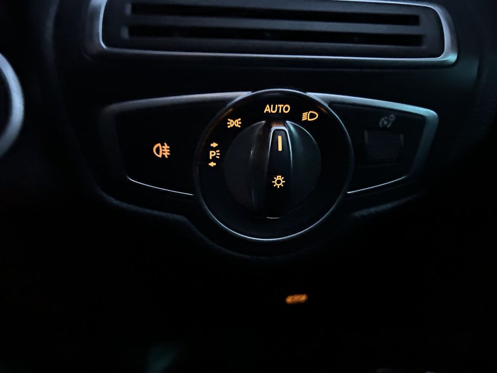 Used Mercedes-Benz GLC 2017 for sale - 76797611: Photo 18