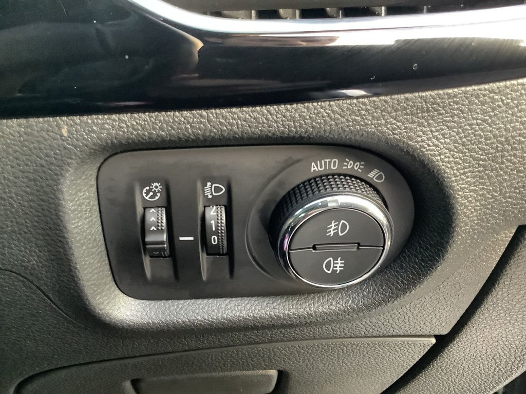 Used Vauxhall Astra 2019 for sale - 77952374: Photo 19