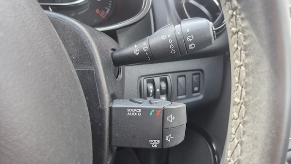 Used Renault Clio 2019 for sale - 75473484: Photo 15