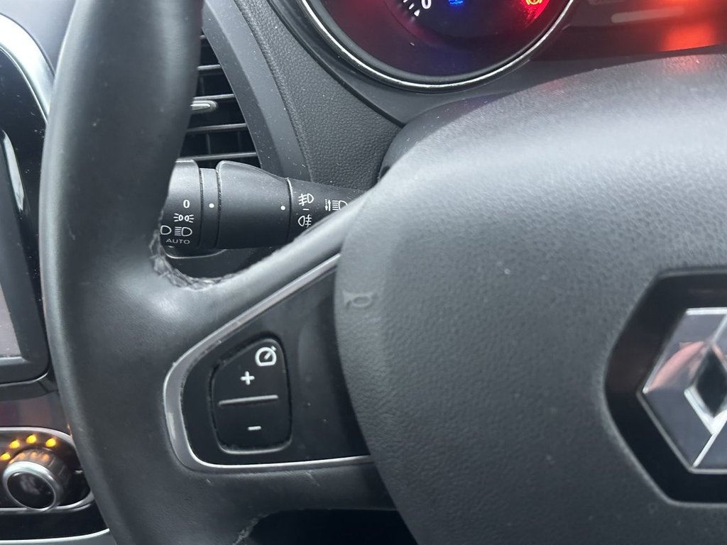 Used Renault Captur 2018 for sale - 77065085: Photo 13