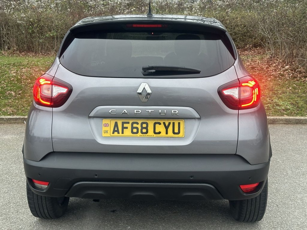 Used Renault Captur 2018 for sale - 77065085: Photo 4