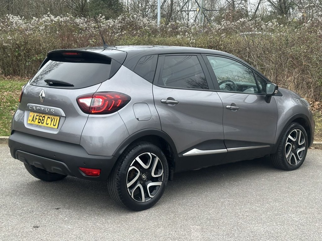 Used Renault Captur 2018 for sale - 77065085: Photo 5