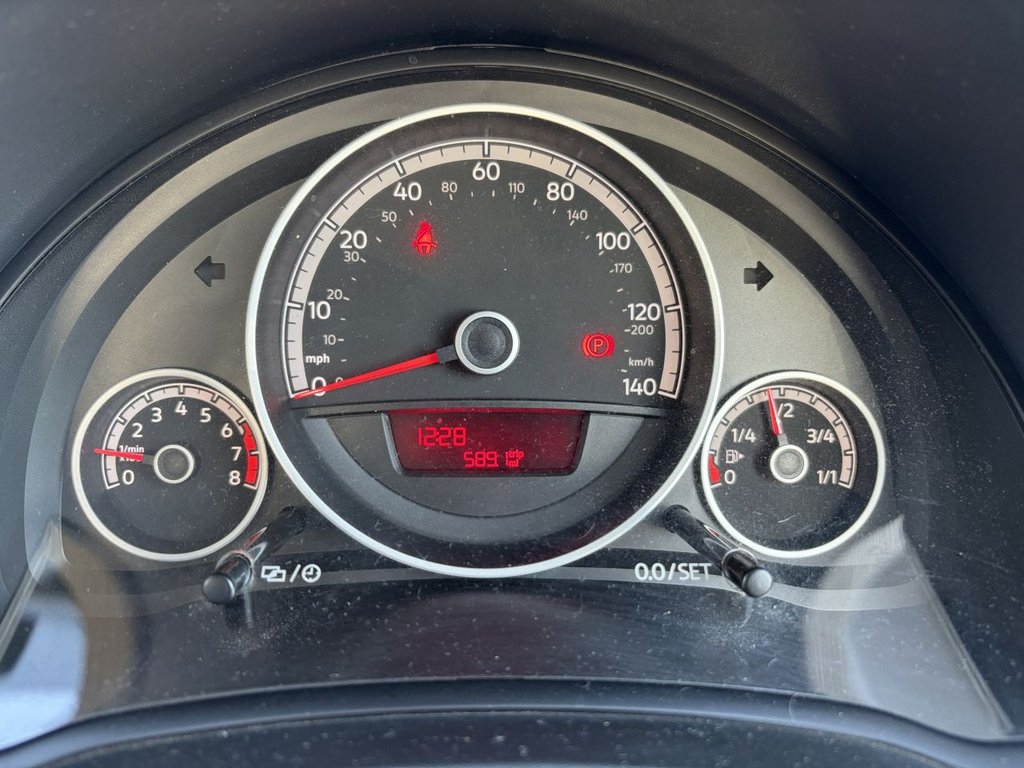 Used Volkswagen up! 2018 for sale - 76784189: Photo 14