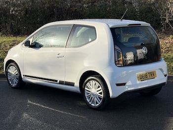 Used Volkswagen up! 2018 for sale - 76784189: Photo