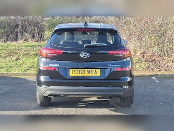 Used Hyundai TUCSON 2018 for sale - 76985762: Photo