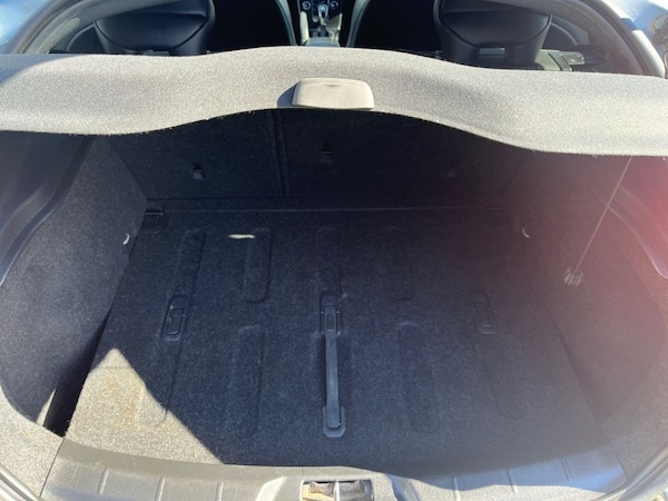 Used Volvo V40 2016 for sale - 72998151: Photo 11