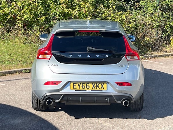 Used Volvo V40 2016 for sale - 72998151: Photo 4